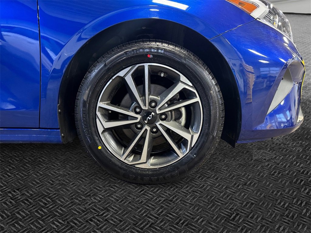 Certified 2024 Kia Forte LXS w/ LXS Technology Package image 11