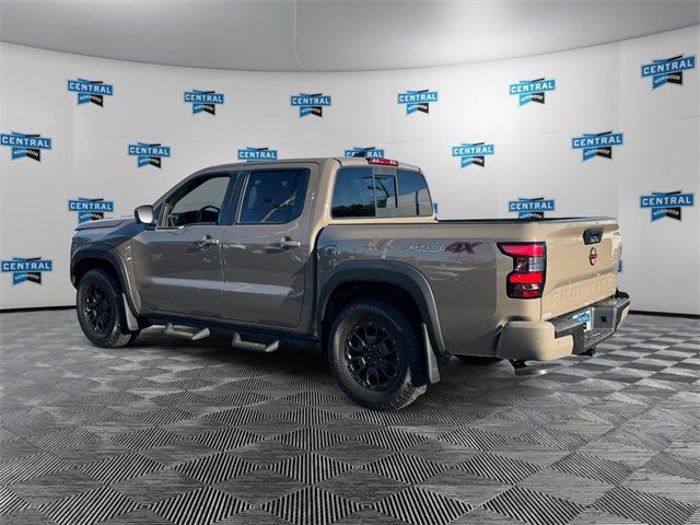 Used 2022 Nissan Frontier PRO-4X w/ Pro-4X Premium Package image 3