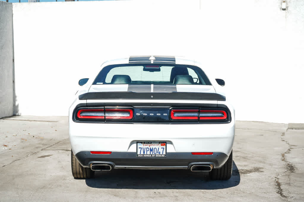 Used 2016 Dodge Challenger R/T Plus RWD image 5