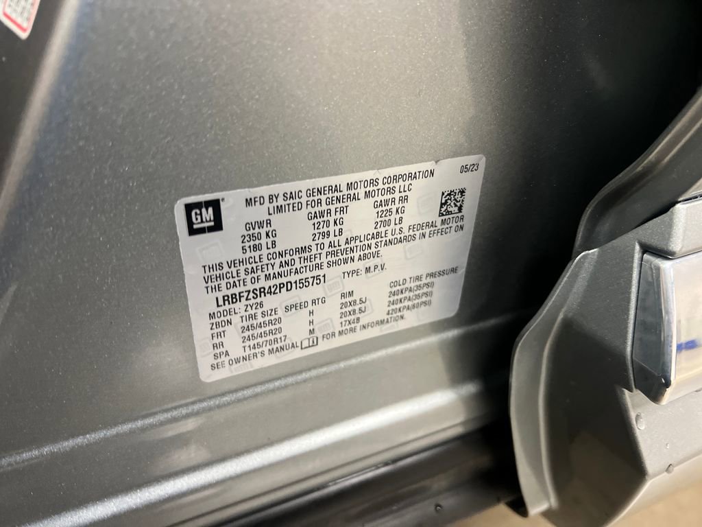 Certified 2023 Buick Envision Avenir AWD/4WD image 29
