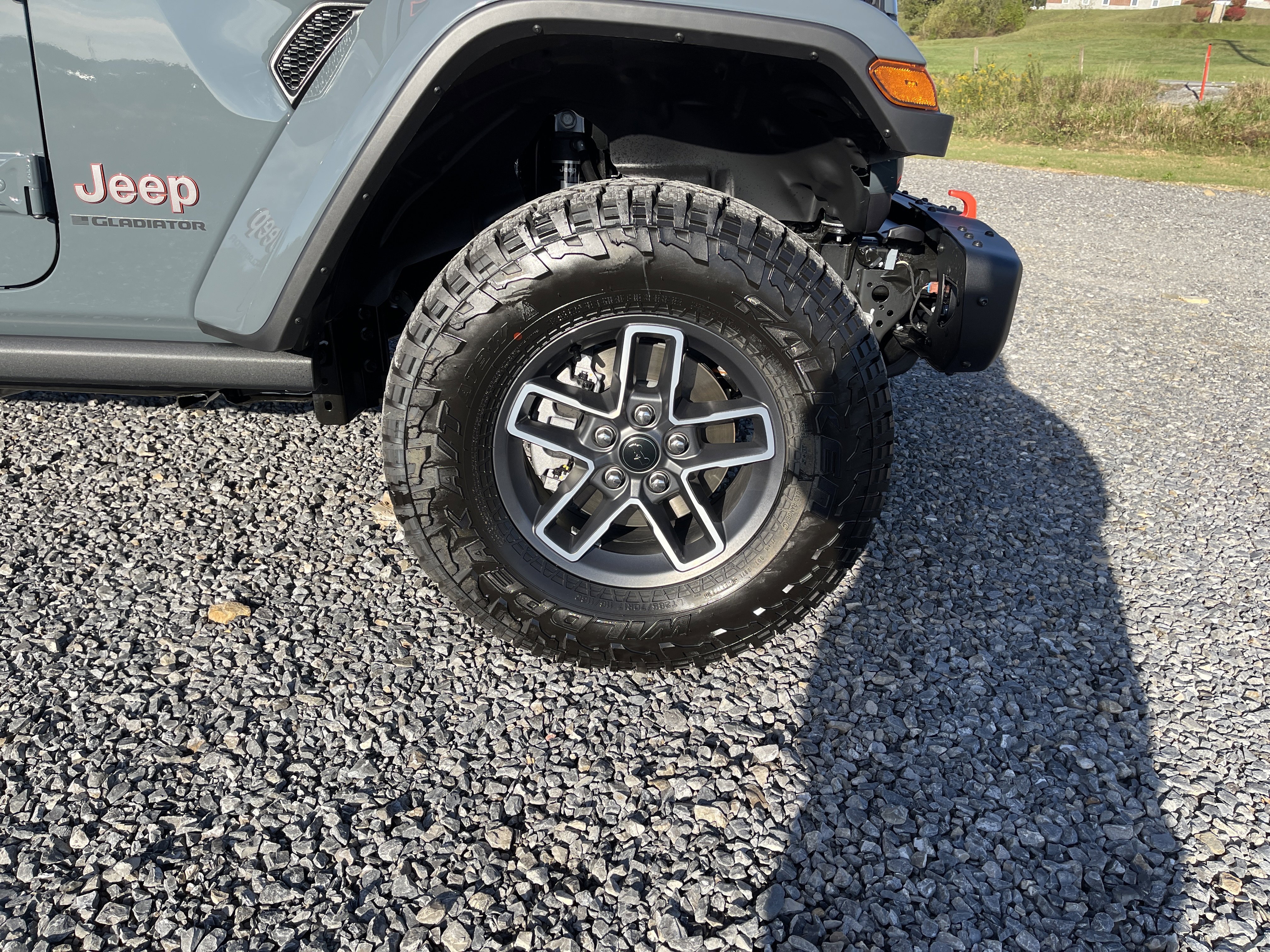 New 2025 Jeep Gladiator Mojave image 10