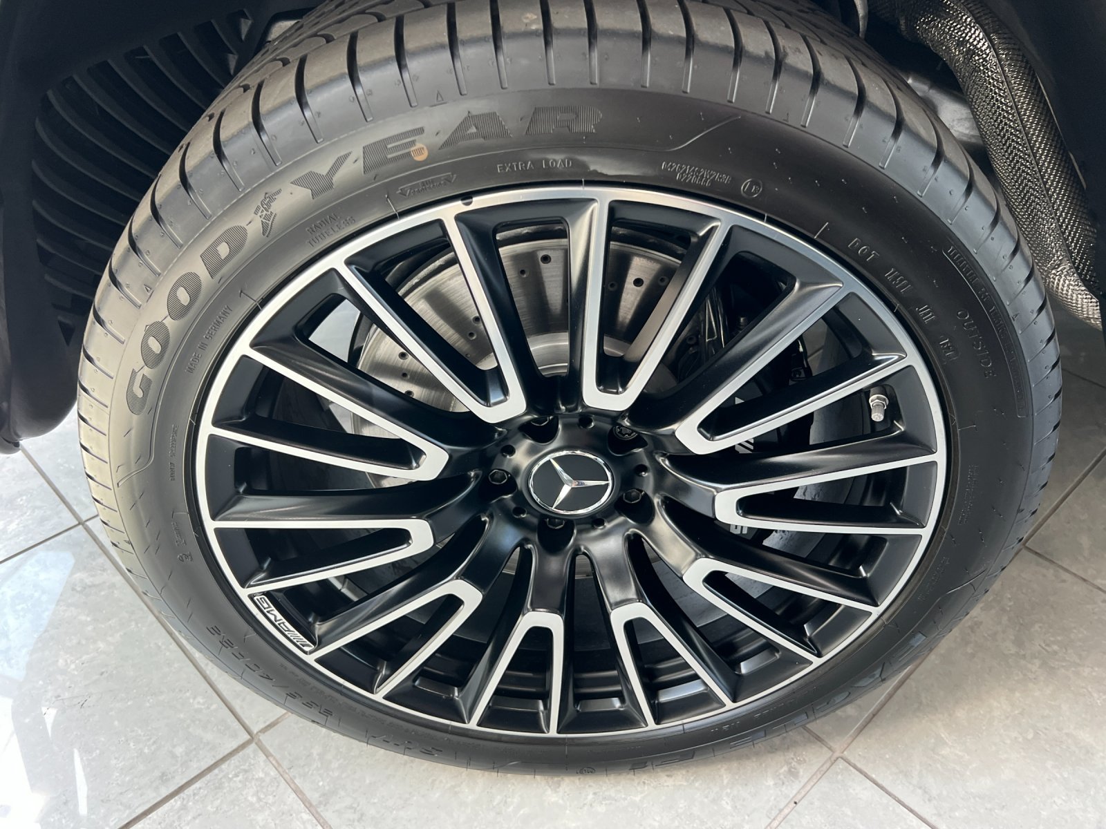 New 2027 Mercedes-Benz G 63 AMG 4MATIC image 23