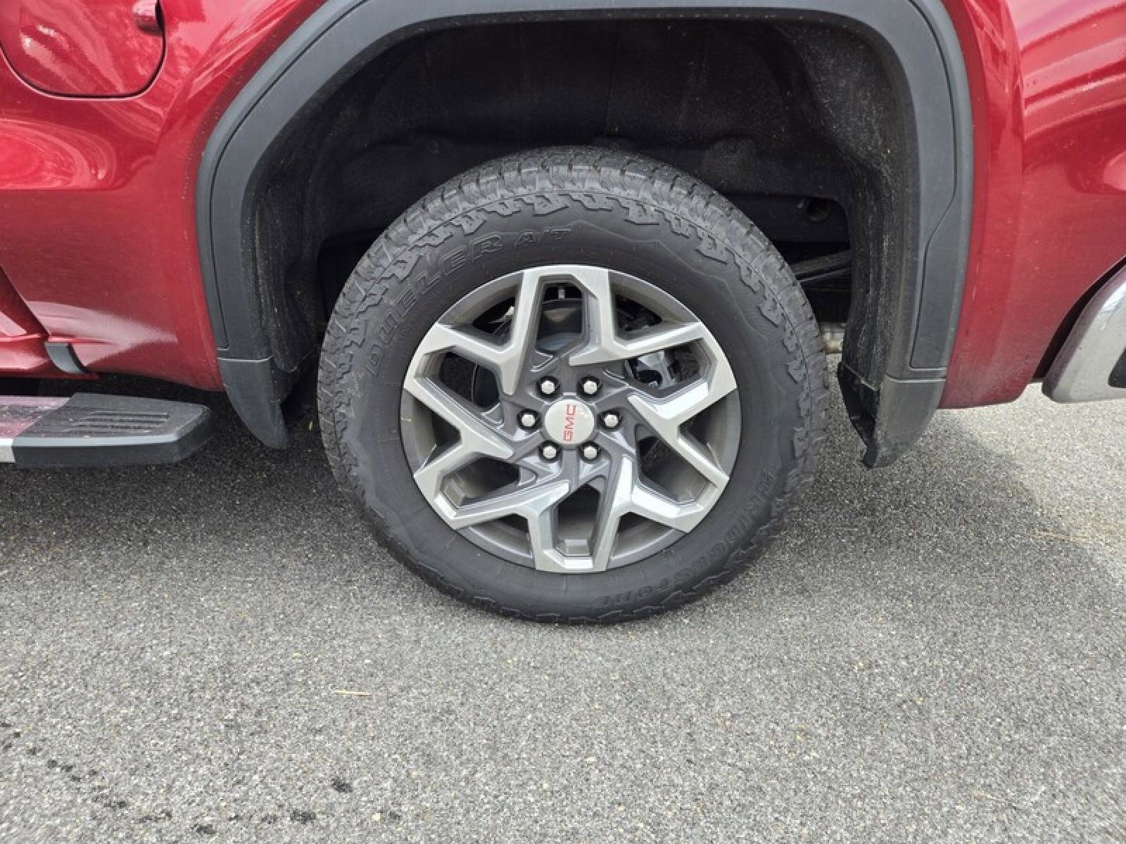 Used 2026 GMC Sierra 1500 SLT w/ SLT Premium Plus Package image 7