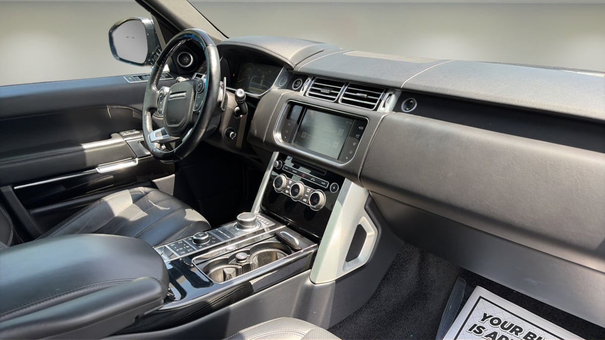 Used 2016 Land Rover Range Rover Supercharged AWD/4WD image 10