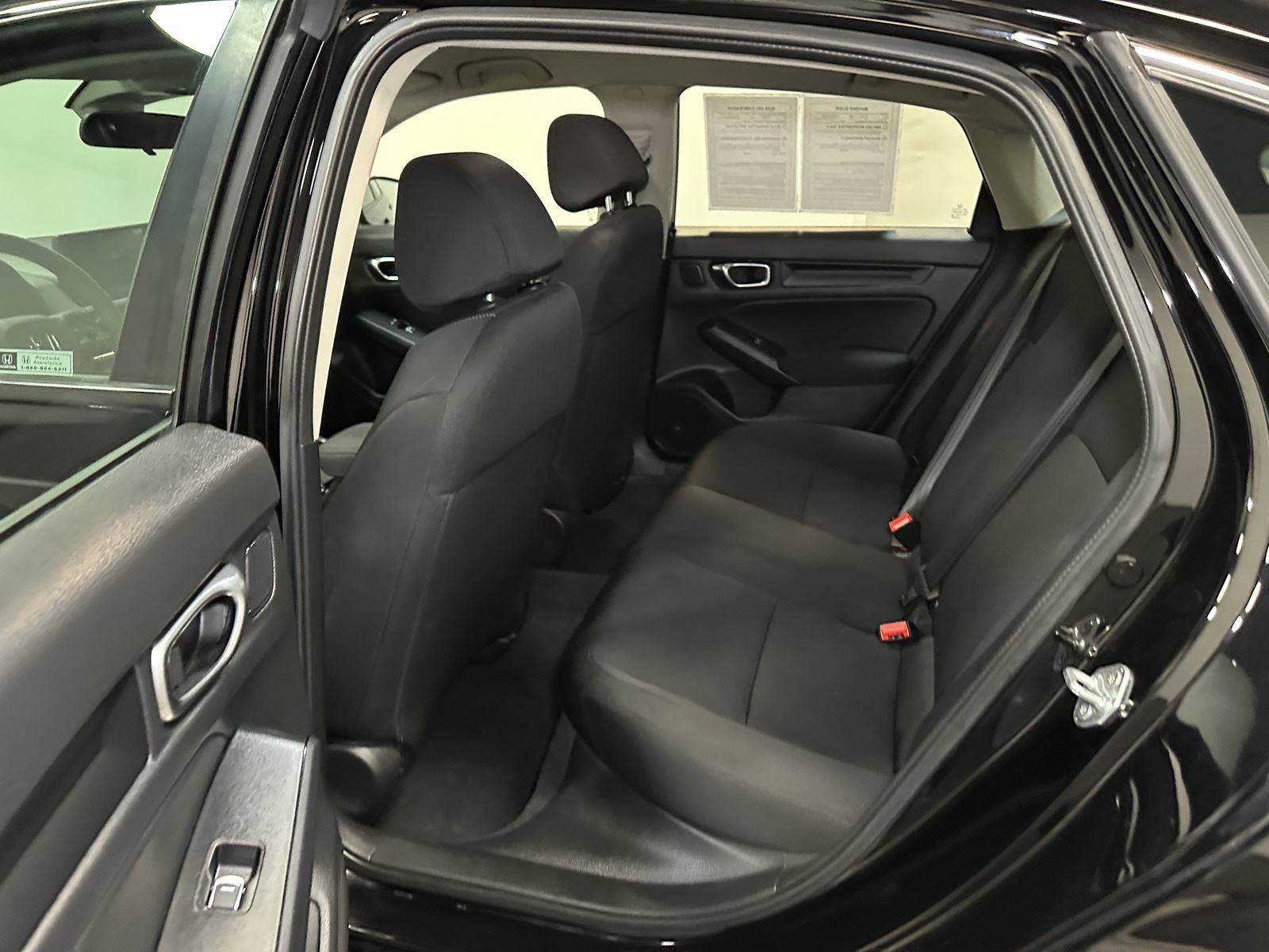 Used 2023 Honda Civic LX image 31