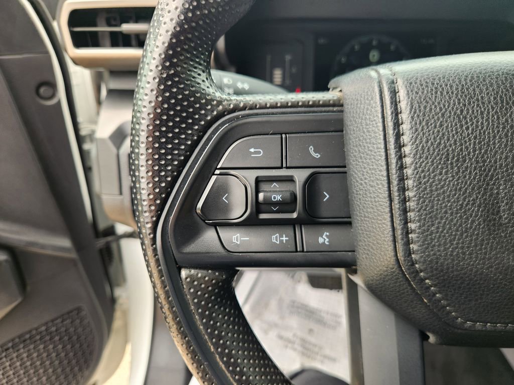 Used 2024 Toyota Tacoma SR RWD image 29