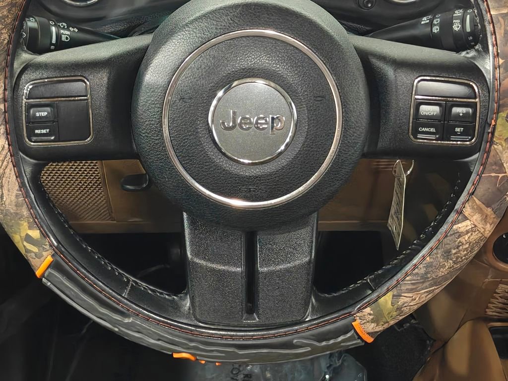 Used 2011 Jeep Wrangler Unlimited Sahara w/ Trailer Tow Group image 5