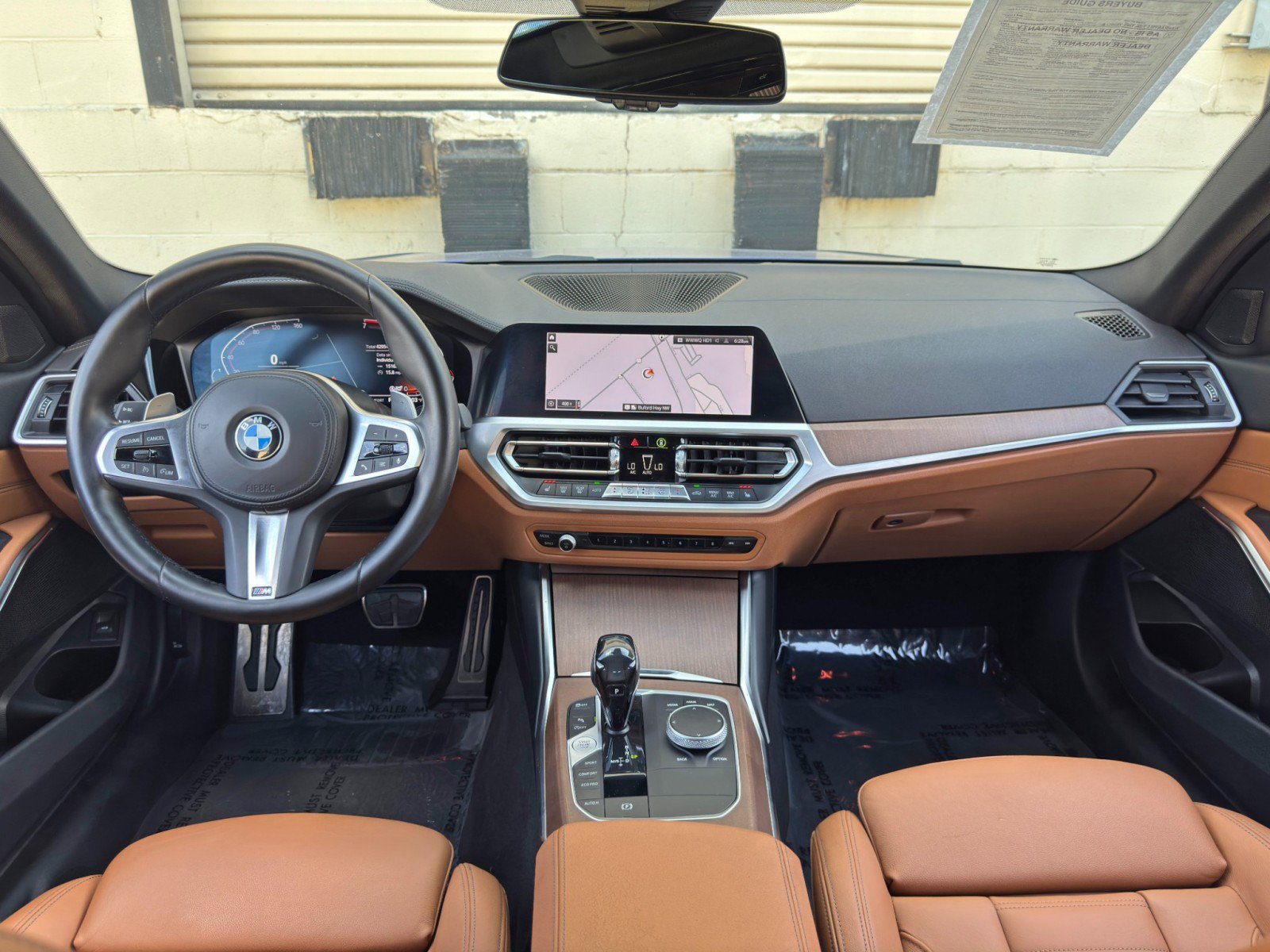 Used 2021 BMW 330i Sedan w/ M Sport Package RWD image 11