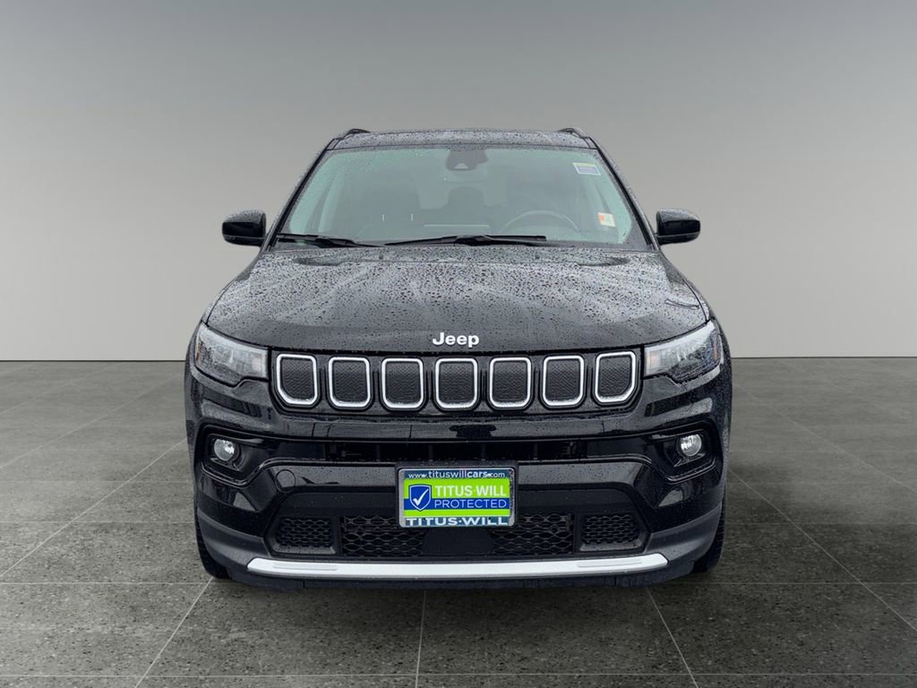 Used 2022 Jeep Compass Limited w/ Sun and Sound Group AWD/4WD image 3