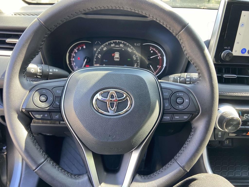 Used 2024 Toyota RAV4 XLE Premium FWD image 35