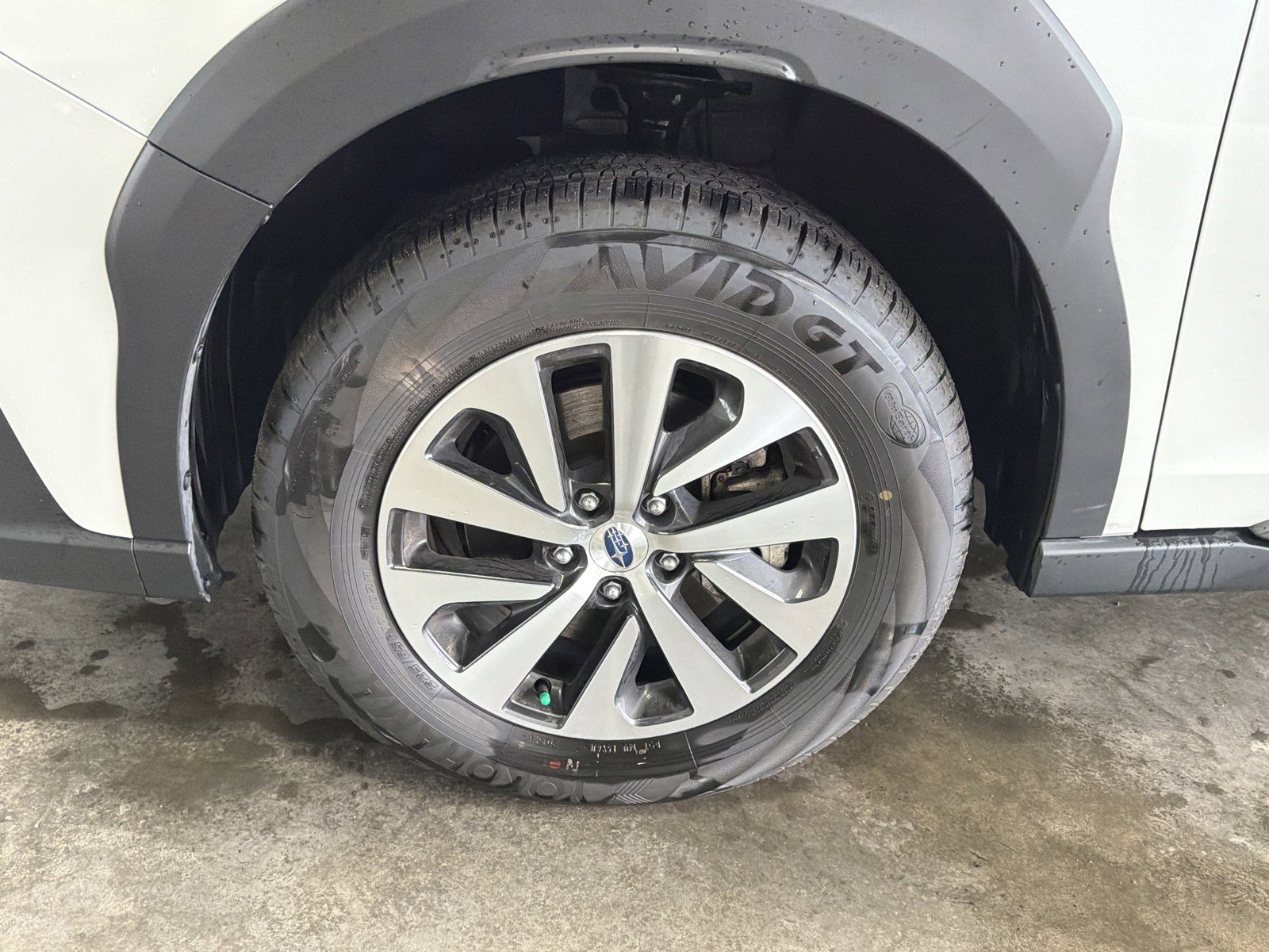 Certified 2025 Subaru Outback Premium AWD/4WD image 15