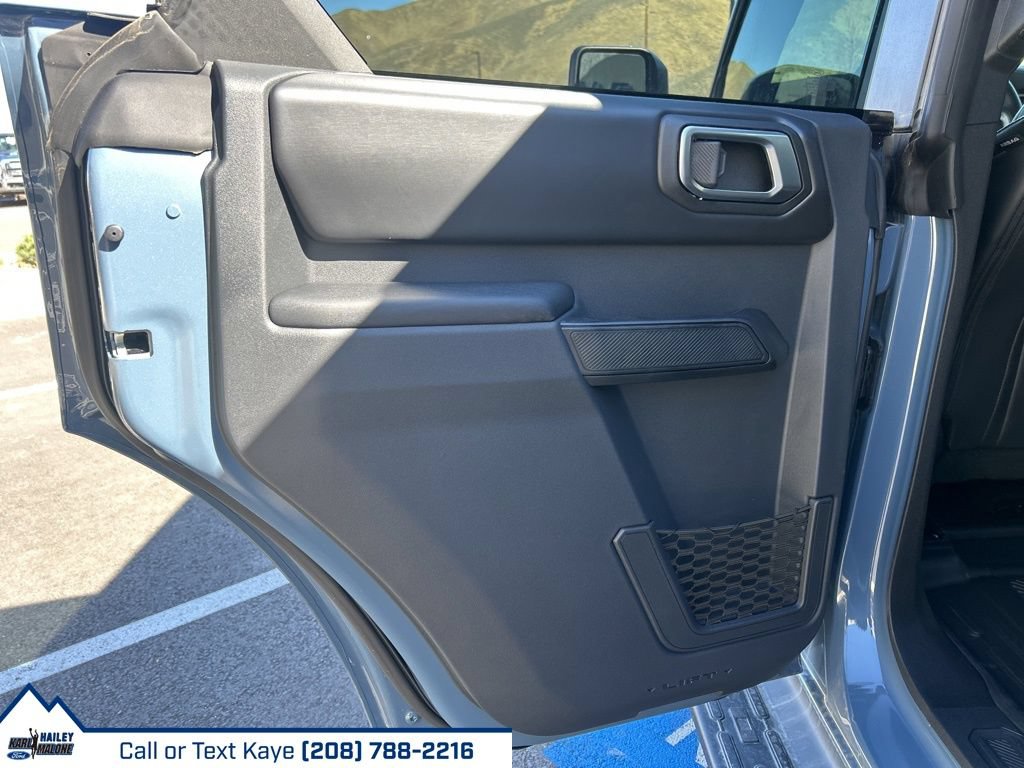 New 2025 Ford Bronco Outer Banks AWD/4WD image 19