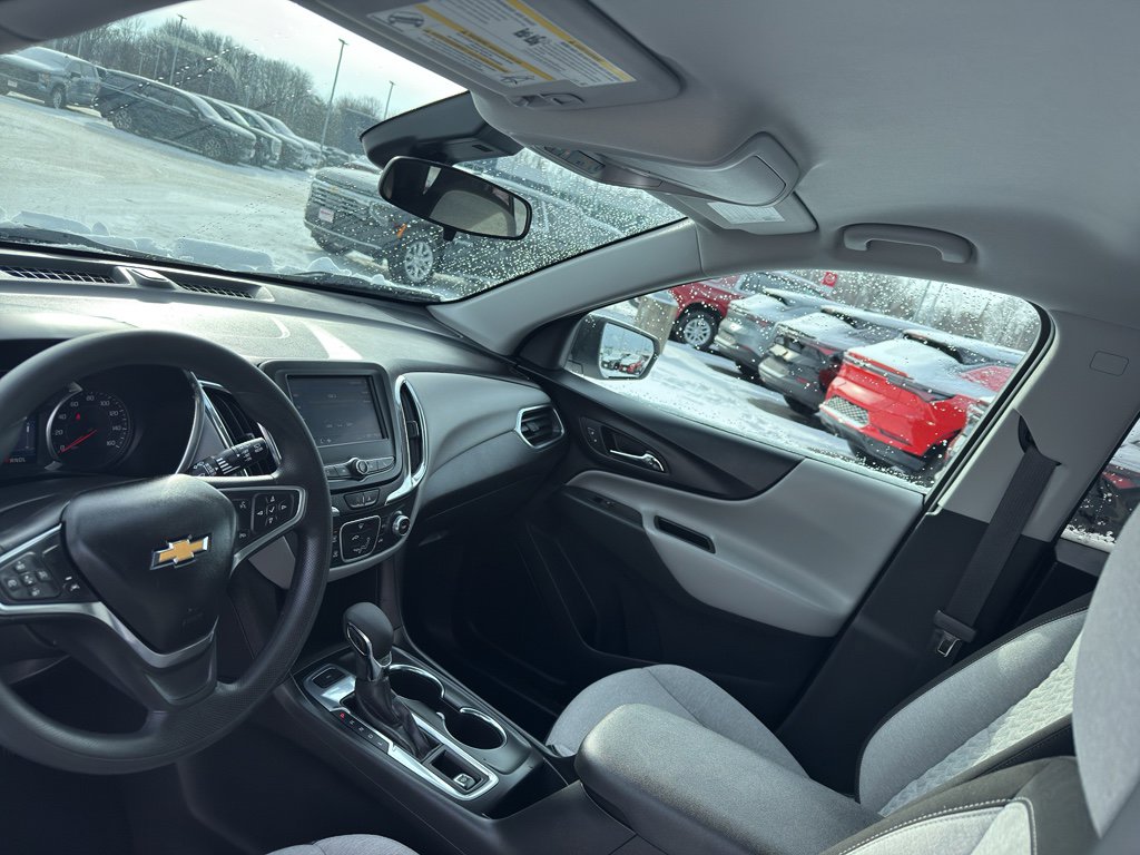 Used 2023 Chevrolet Equinox LS w/ LS Convenience Package image 27