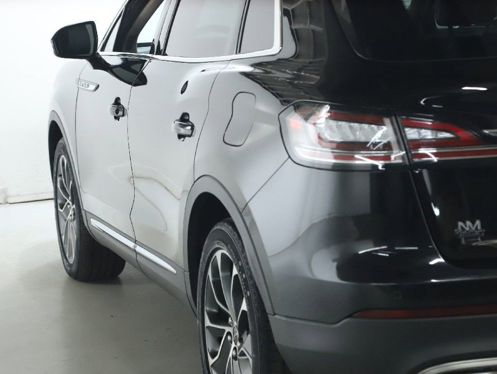 Certified 2023 Lincoln Nautilus Reserve w/ Luxury Package AWD/4WD image 43