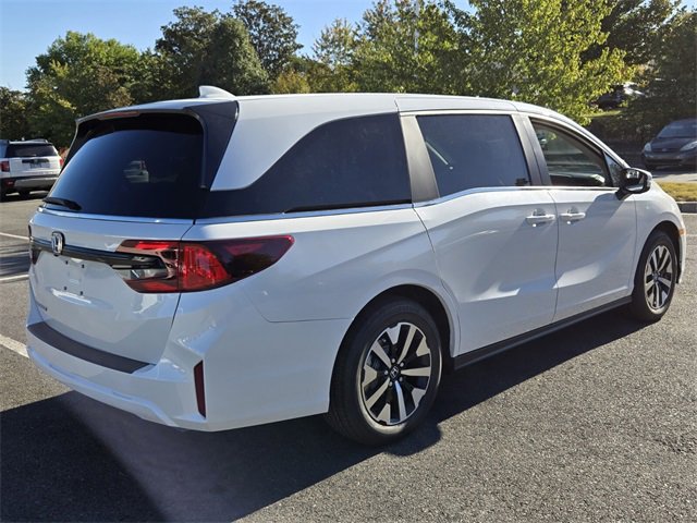 New 2026 Honda Odyssey EX-L image 3
