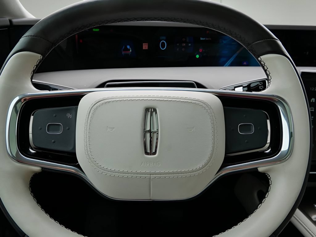 Used 2024 Lincoln Nautilus Black Label w/ Jet Appearance Package (87T) AWD/4WD image 19