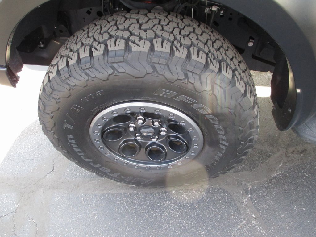 Used 2025 Ford F150 Raptor image 13