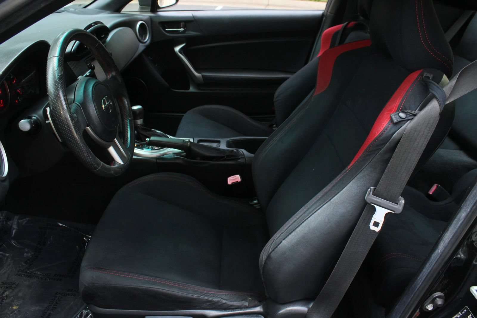 Used 2015 Scion FR-S RWD image 13