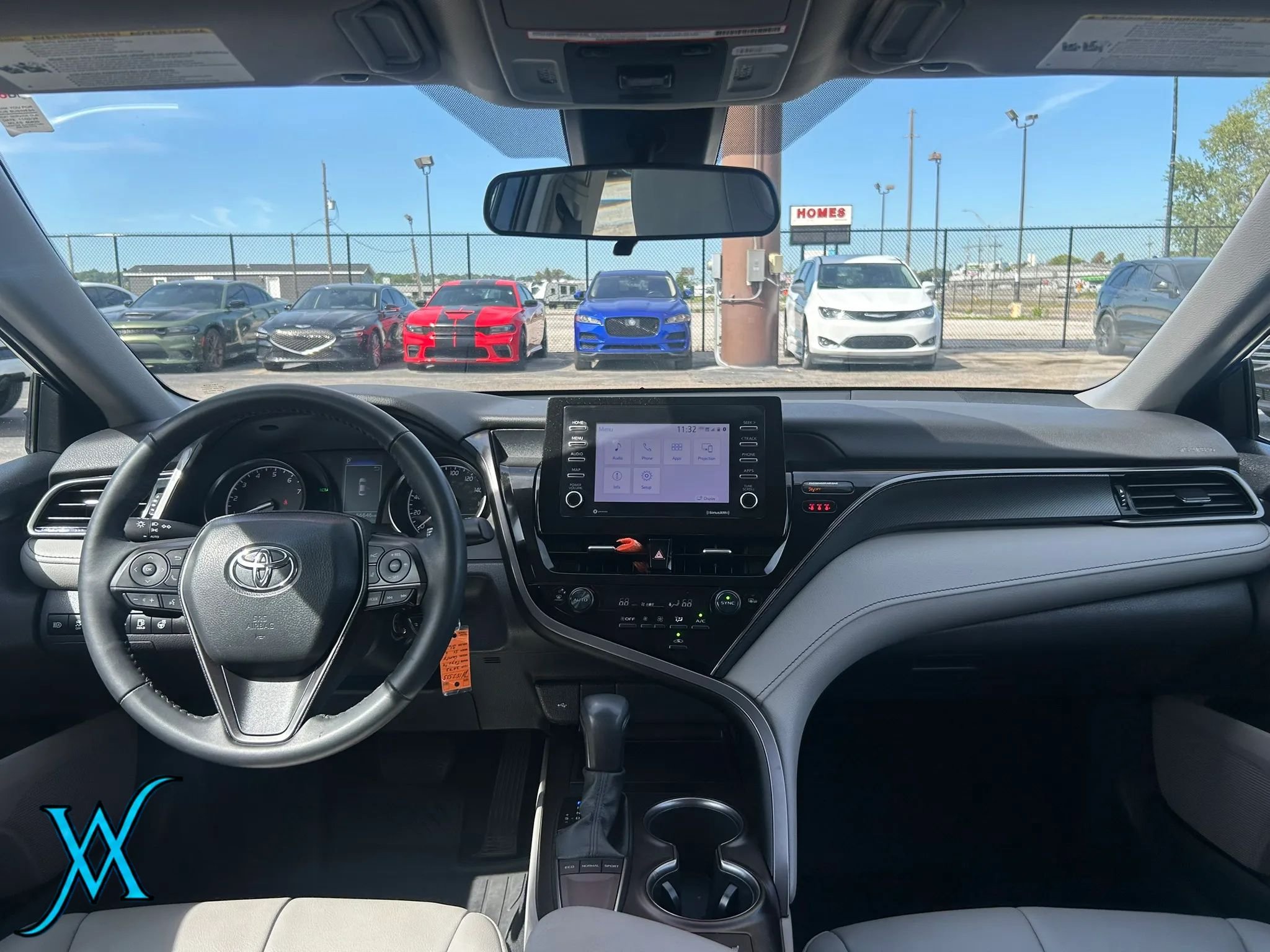 Used 2023 Toyota Camry SE w/ Cold Weather Package FWD image 29