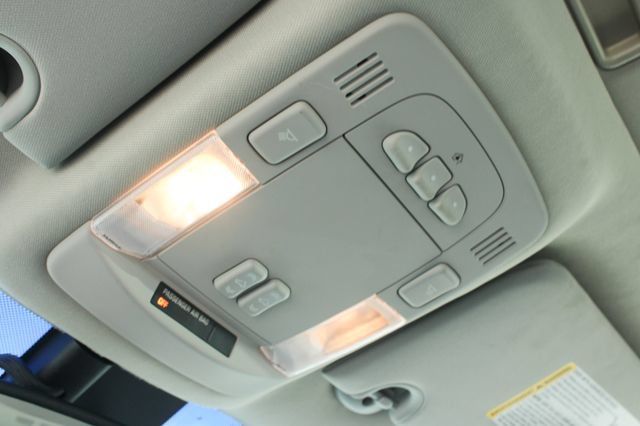 Used 2007 Buick Lucerne CXS w/ Driver Confidence Package FWD image 20