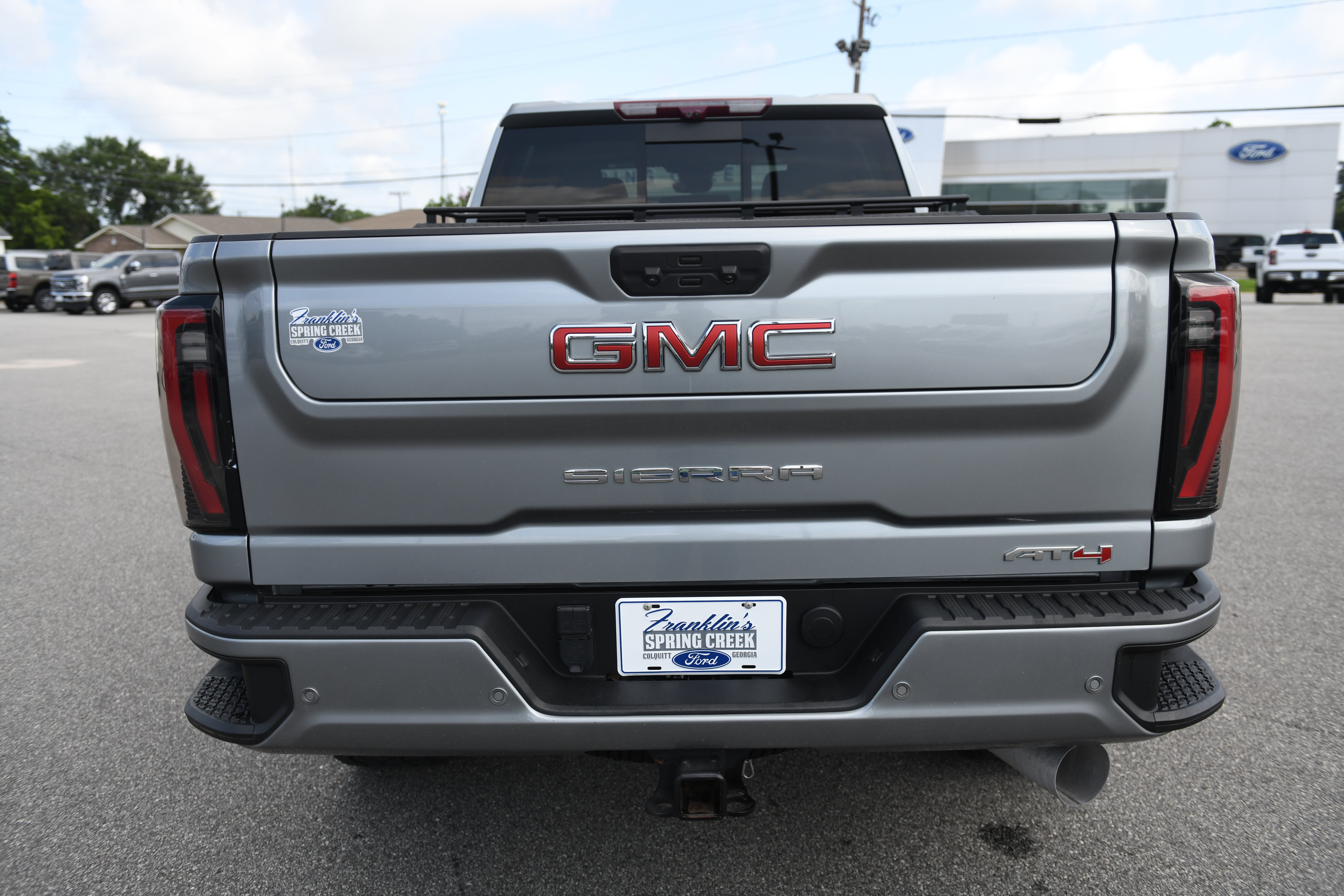 Used 2024 GMC Sierra 2500 AT4 w/ AT4 Premium Plus Package AWD/4WD image 8