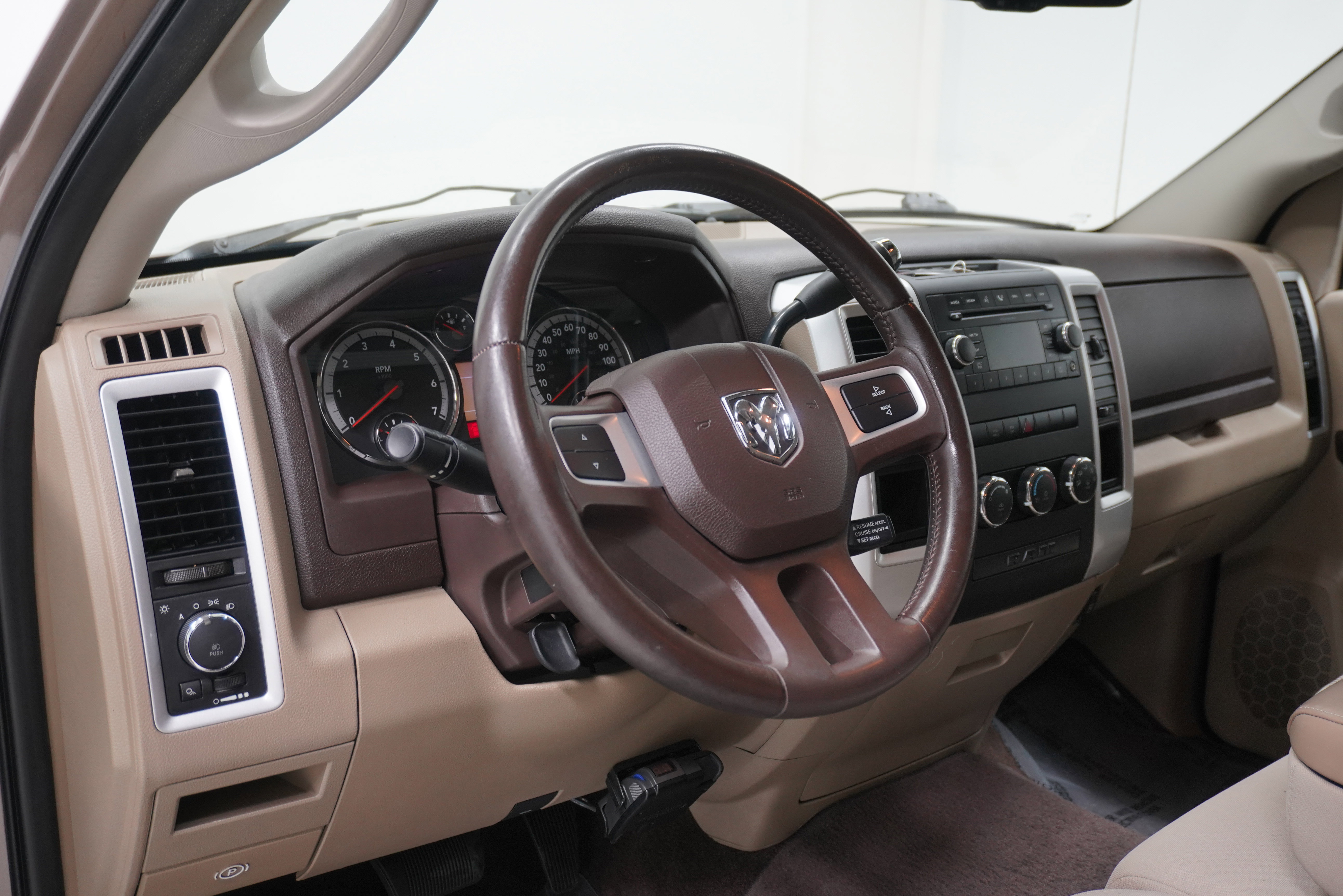 Used 2009 Dodge Ram 1500 Truck SLT w/ Big Horn Regional Pkg image 8