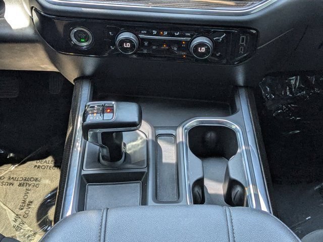 Used 2023 Chevrolet Silverado 1500 RST AWD/4WD image 18