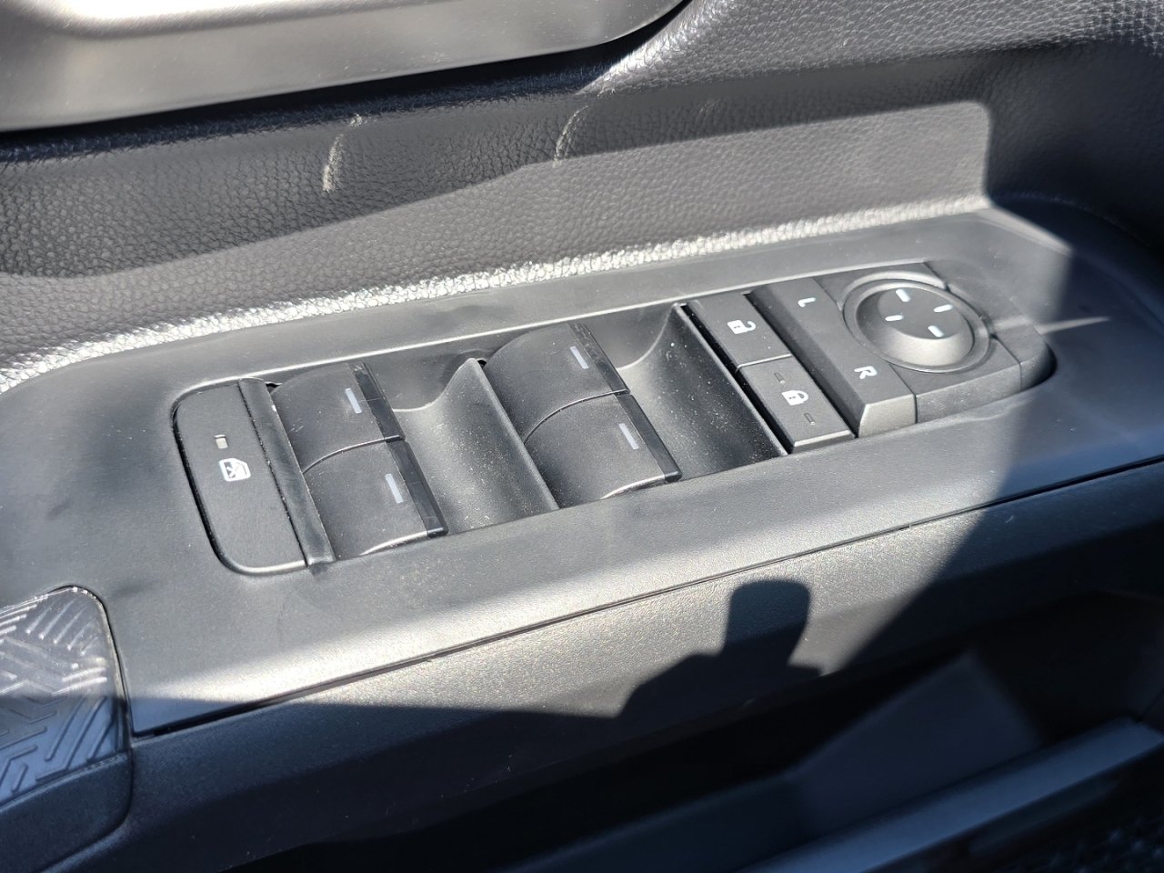 New 2026 Toyota Tacoma TRD Off-Road AWD/4WD image 26