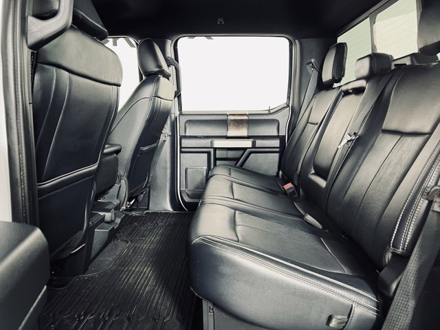 Used 2022 Ford F350 Lariat w/ Chrome Package image 12