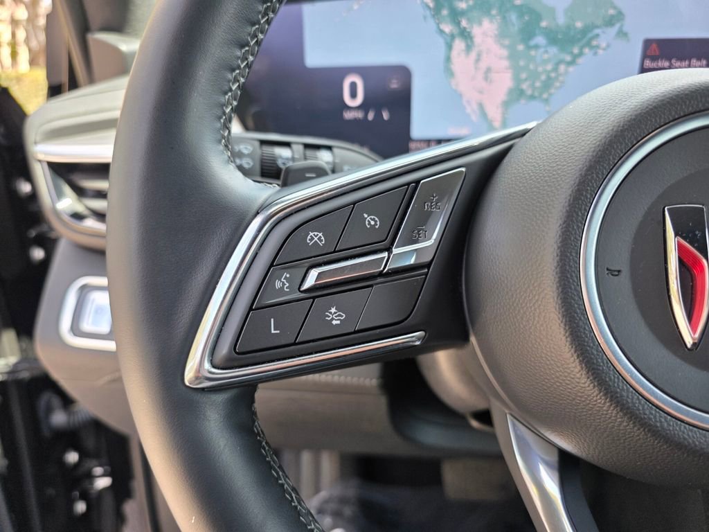 Used 2025 Buick Enclave Preferred image 29