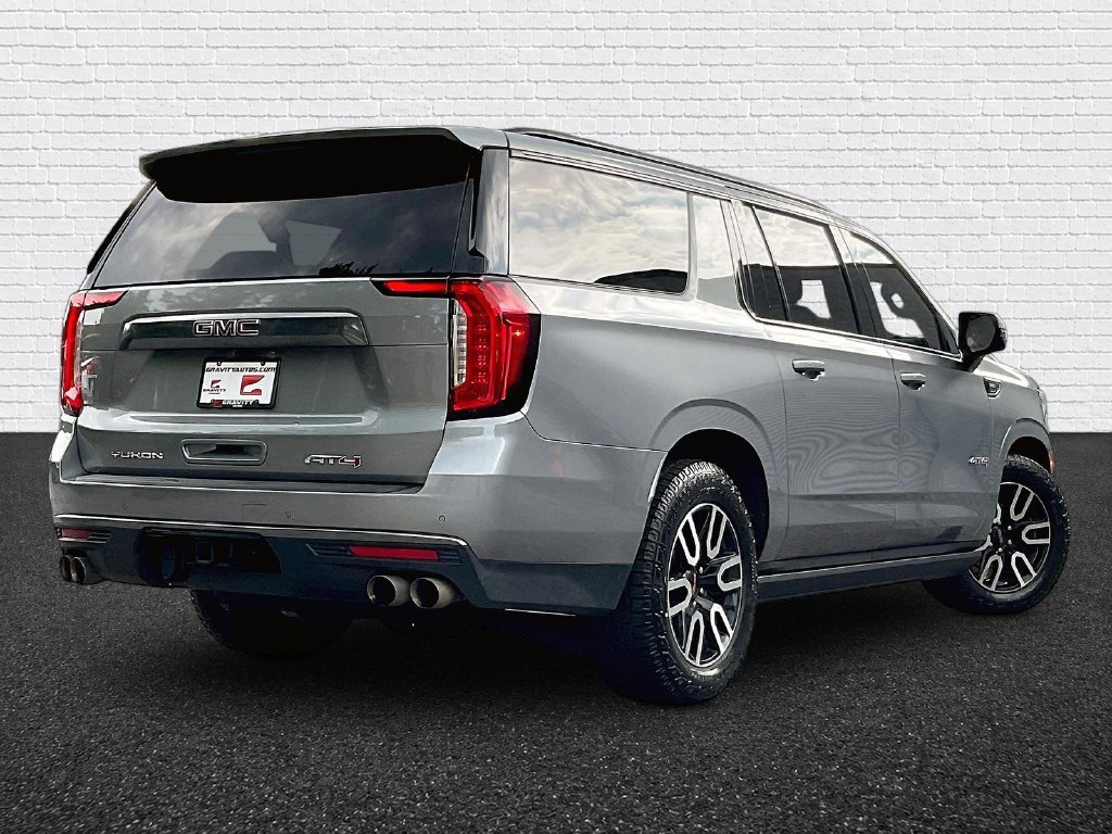 Used 2023 GMC Yukon XL AT4 w/ AT4 Premium Plus Package AWD/4WD image 6