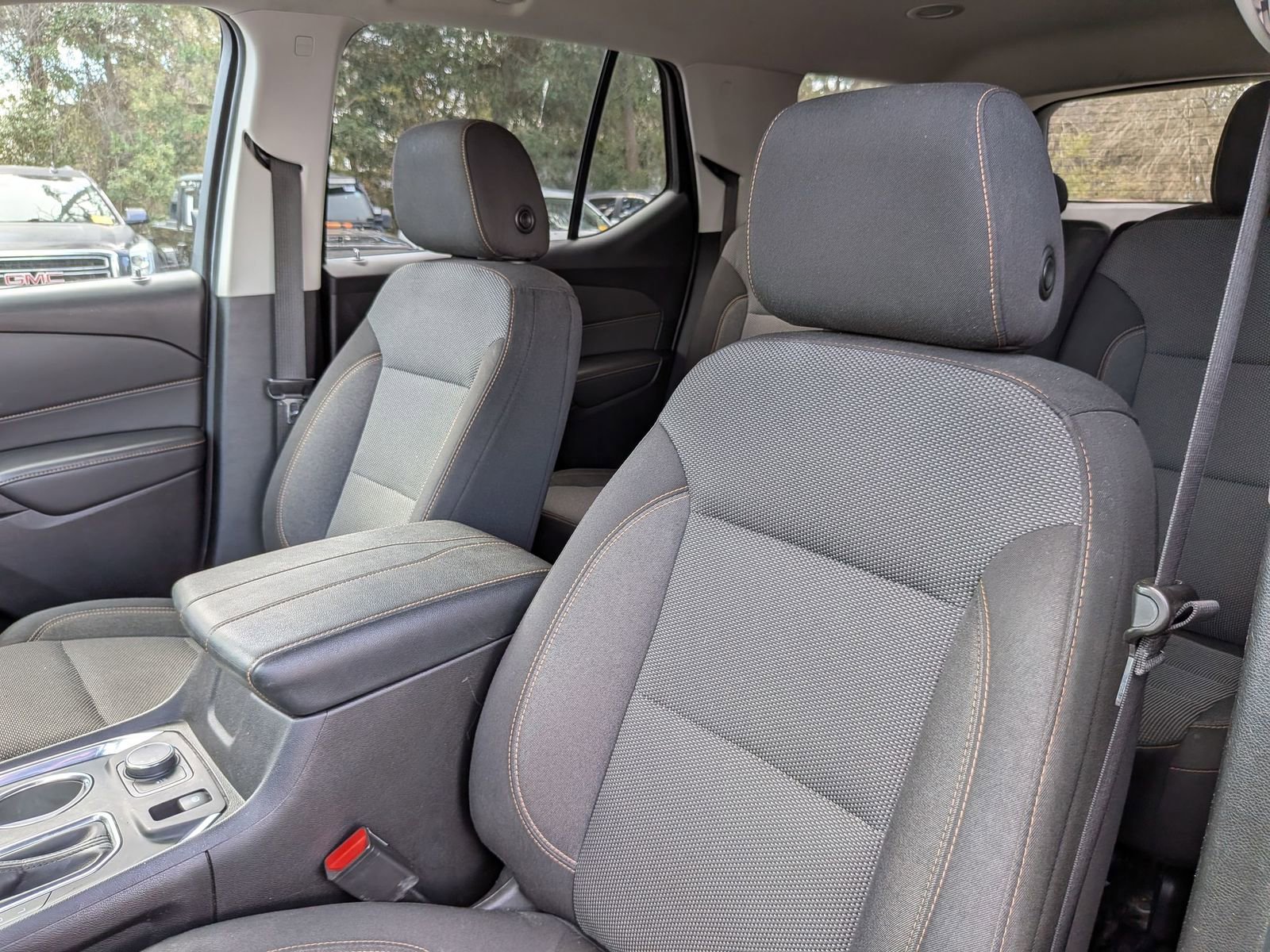 Used 2019 Chevrolet Traverse LT image 15