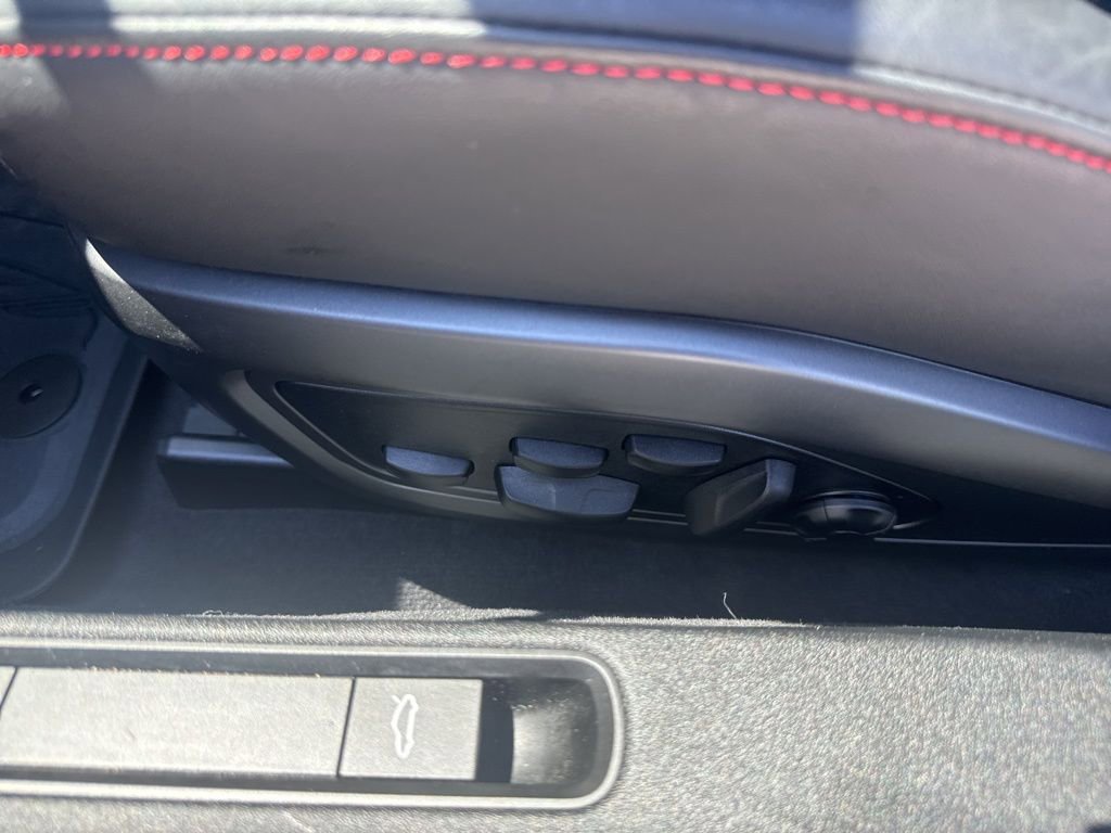 Used 2024 Porsche 911 Carrera GTS image 10