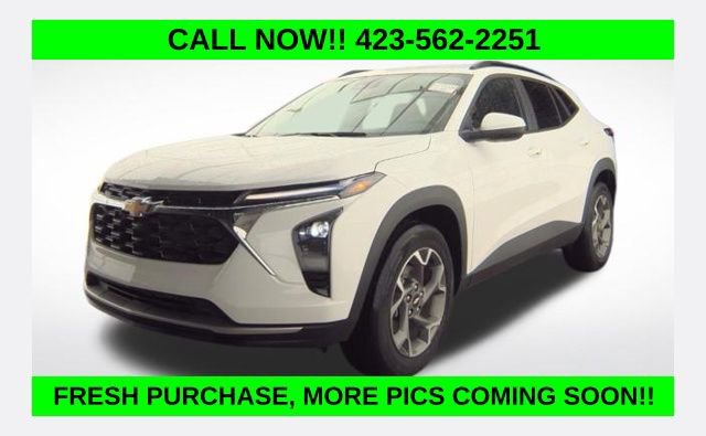 Used 2025 Chevrolet Trax LT w/ LT Convenience Package