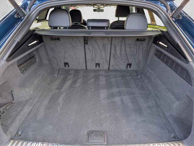 Used 2019 Audi Q8 Prestige w/ Towing Package AWD/4WD image 6