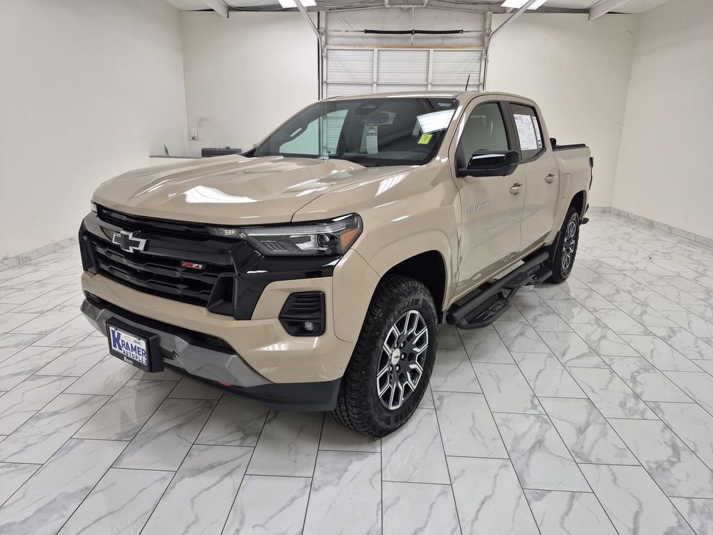 Certified 2024 Chevrolet Colorado Z71 w/ Z71 Convenience Package 2 image 1