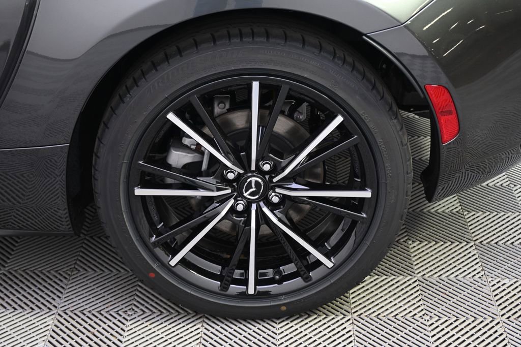 Used 2025 MAZDA MX-5 Miata Grand Touring RWD image 22