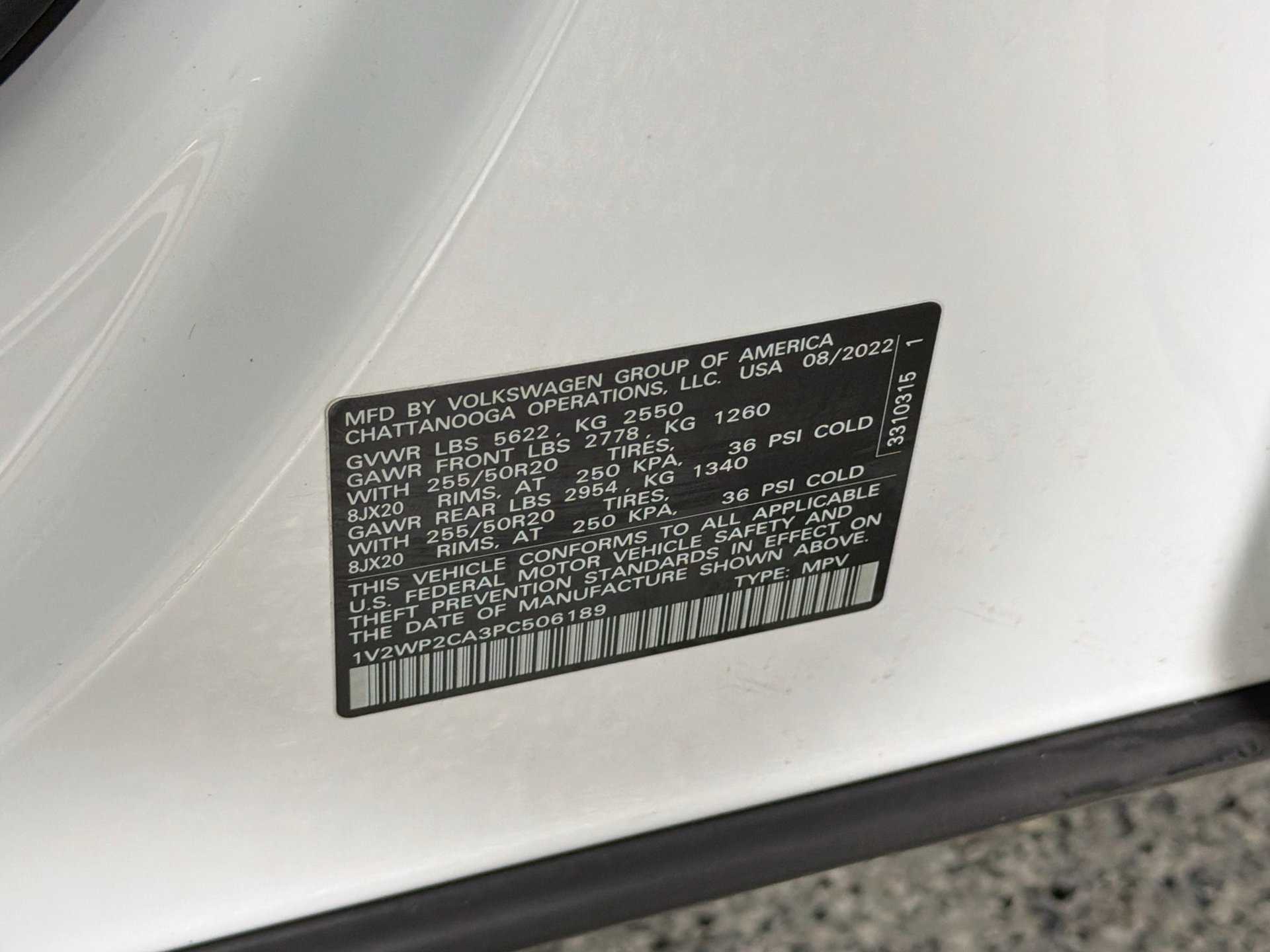 Certified 2023 Volkswagen Atlas SE w/ Black Wheel Package FWD image 32