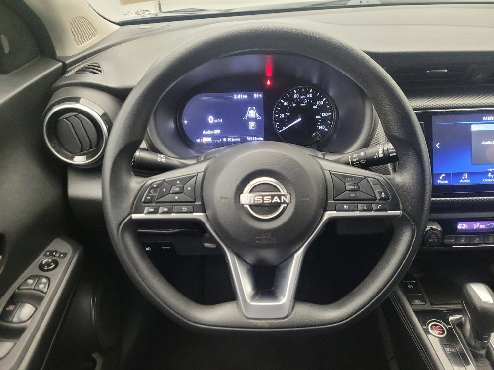 Used 2022 Nissan Kicks SV FWD image 22