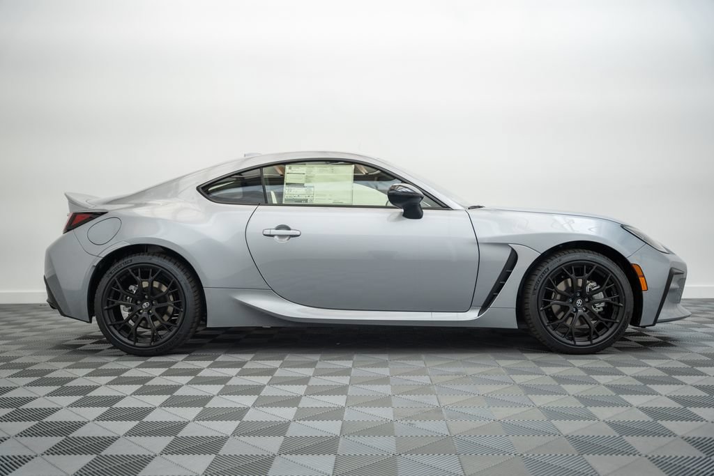 New 2026 Toyota GR86 Premium w/ GR Wheel Package (TMS RWD image 4