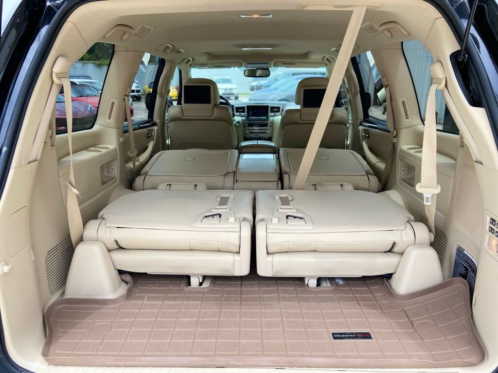 Used 2013 Lexus LX 570 4WD w/ Luxury Pkg image 28