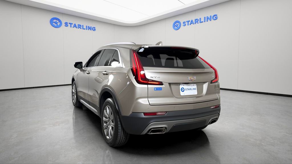 Certified 2023 Cadillac XT4 Premium Luxury w/ Cold Weather Package FWD image 6