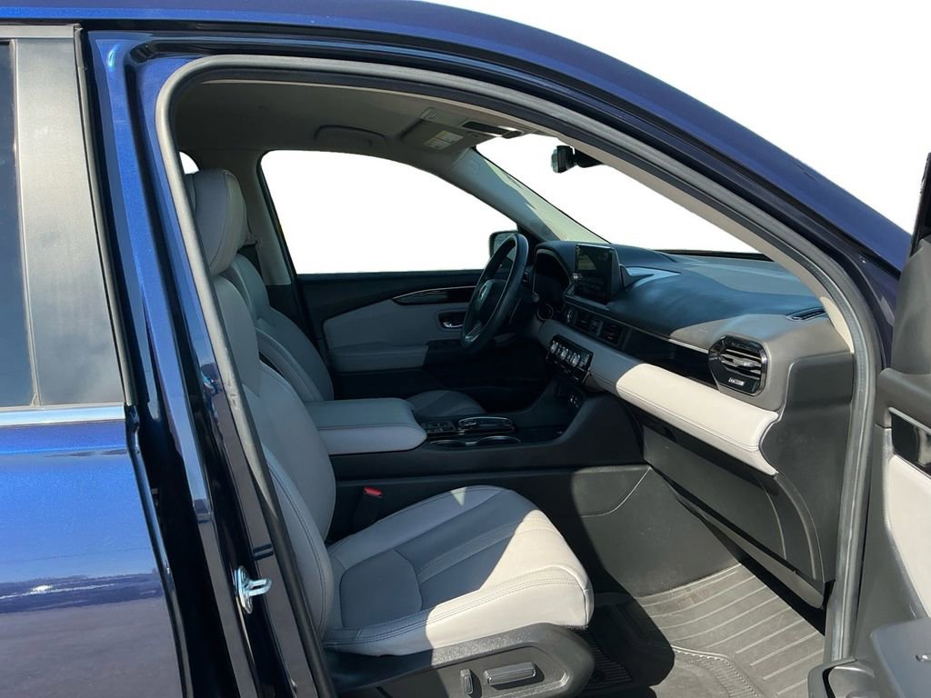 Used 2025 Honda Pilot EX-L image 22