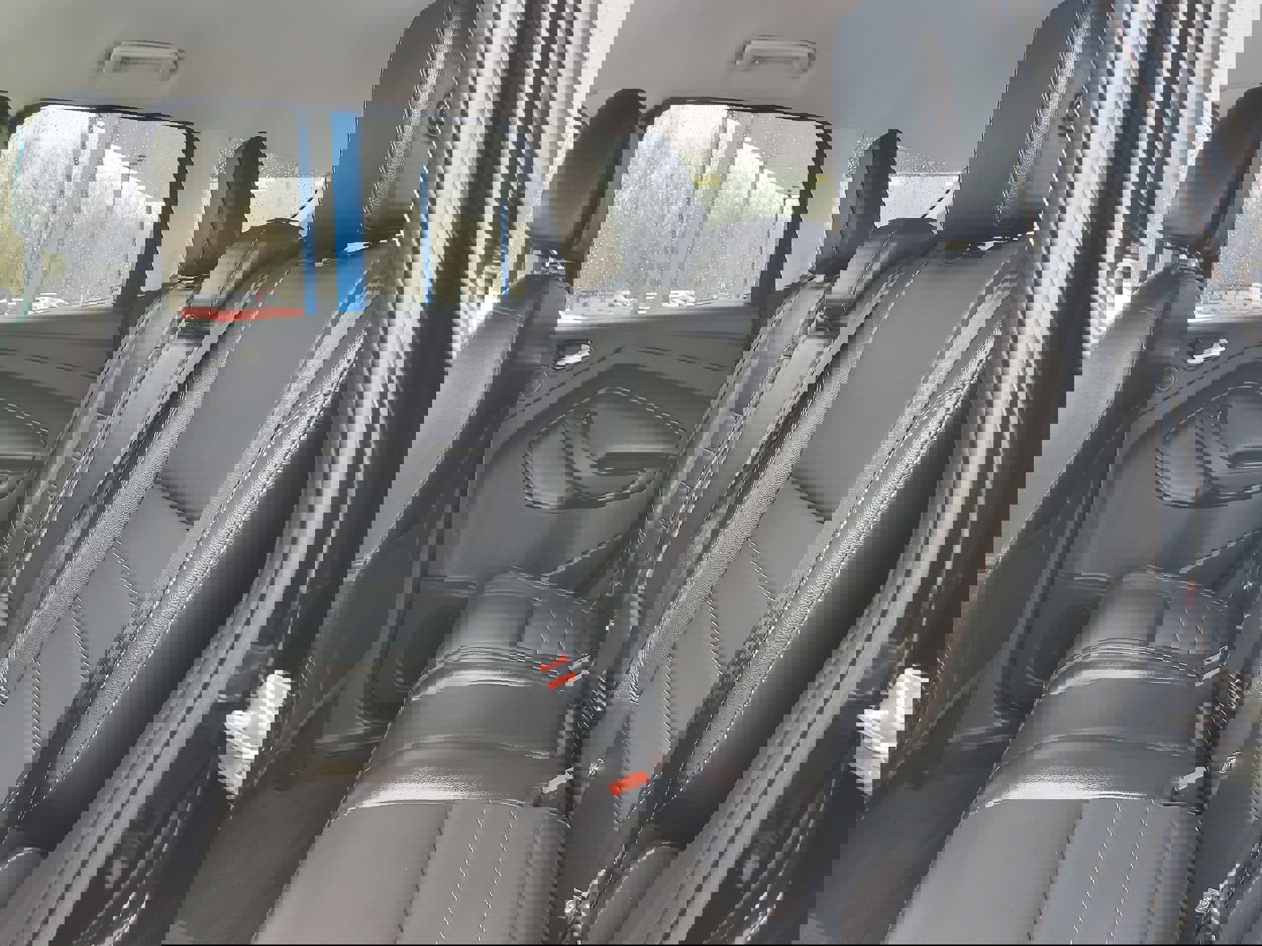 Used 2016 Ford Escape Titanium image 28