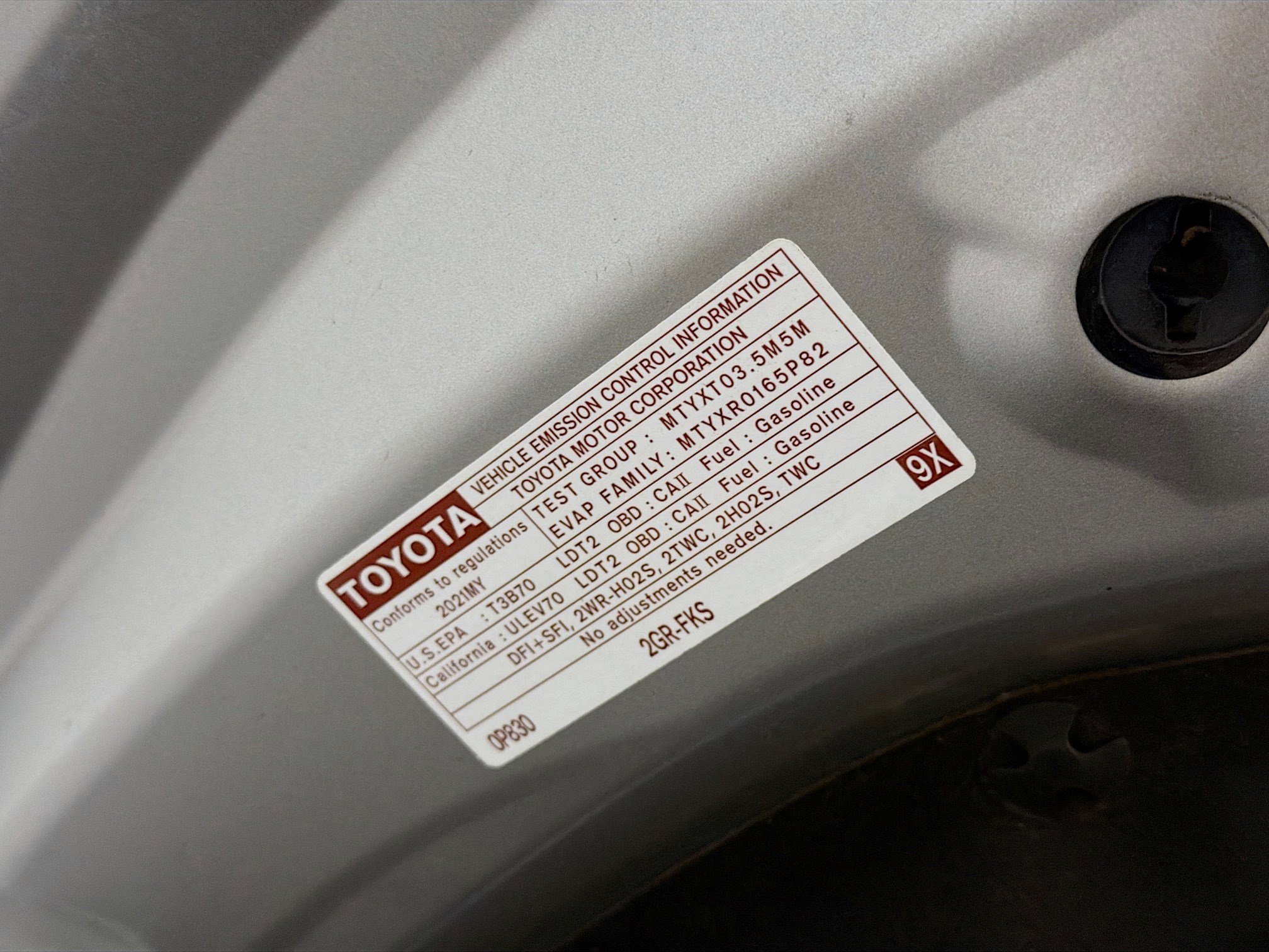 Used 2021 Toyota Highlander L FWD image 16