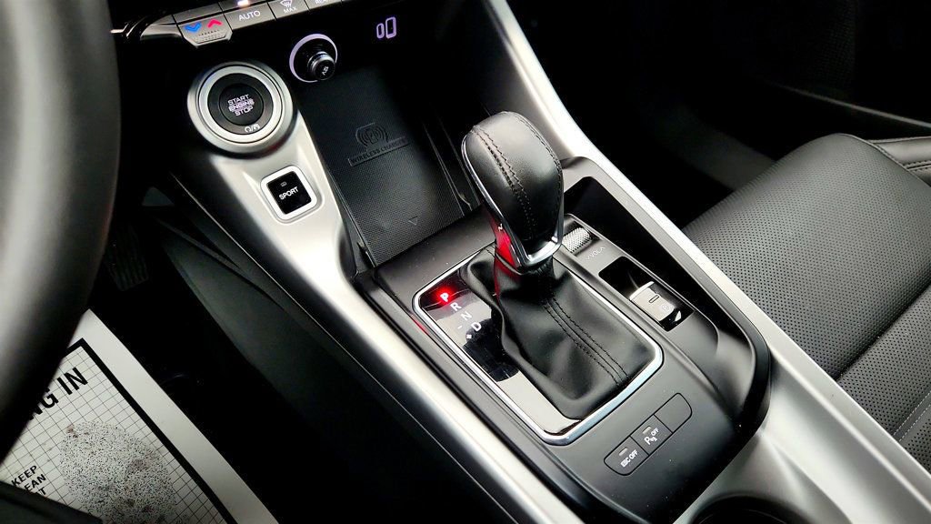 Used 2024 Dodge Hornet R/T Plus w/ R/T Blacktop Package image 17