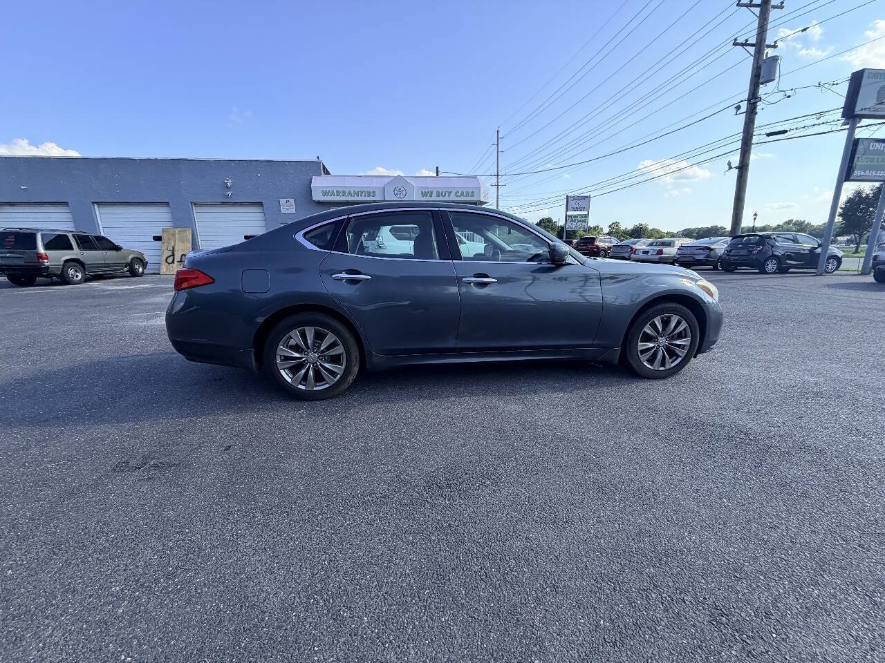 Used 2011 INFINITI M37 x w/ Premium Pkg AWD/4WD image 32