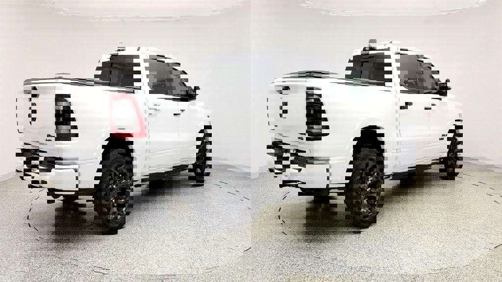 Used 2023 RAM 1500 Limited AWD/4WD image 5