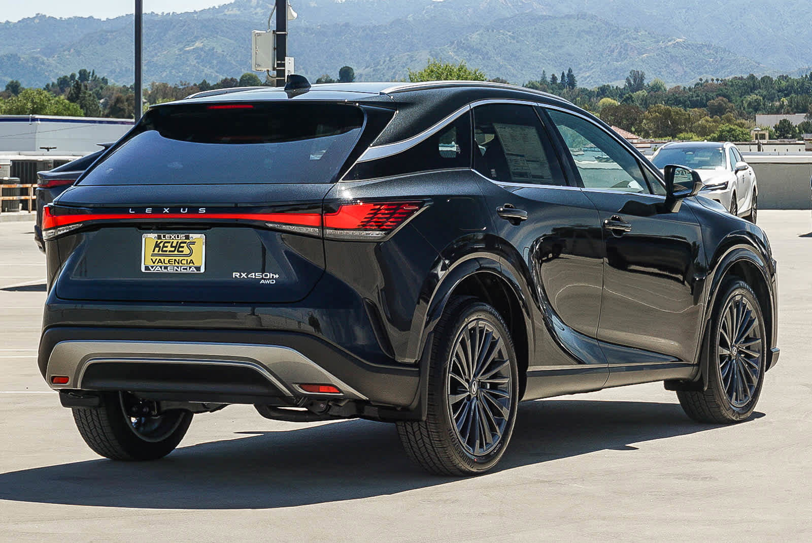 New 2026 Lexus RX 450h AWD image 7
