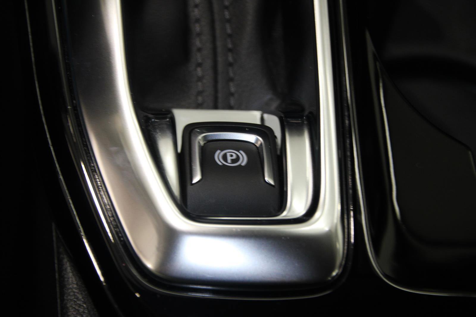Used 2025 Chevrolet Trax ACTIV w/ Driver Confidence Package image 15